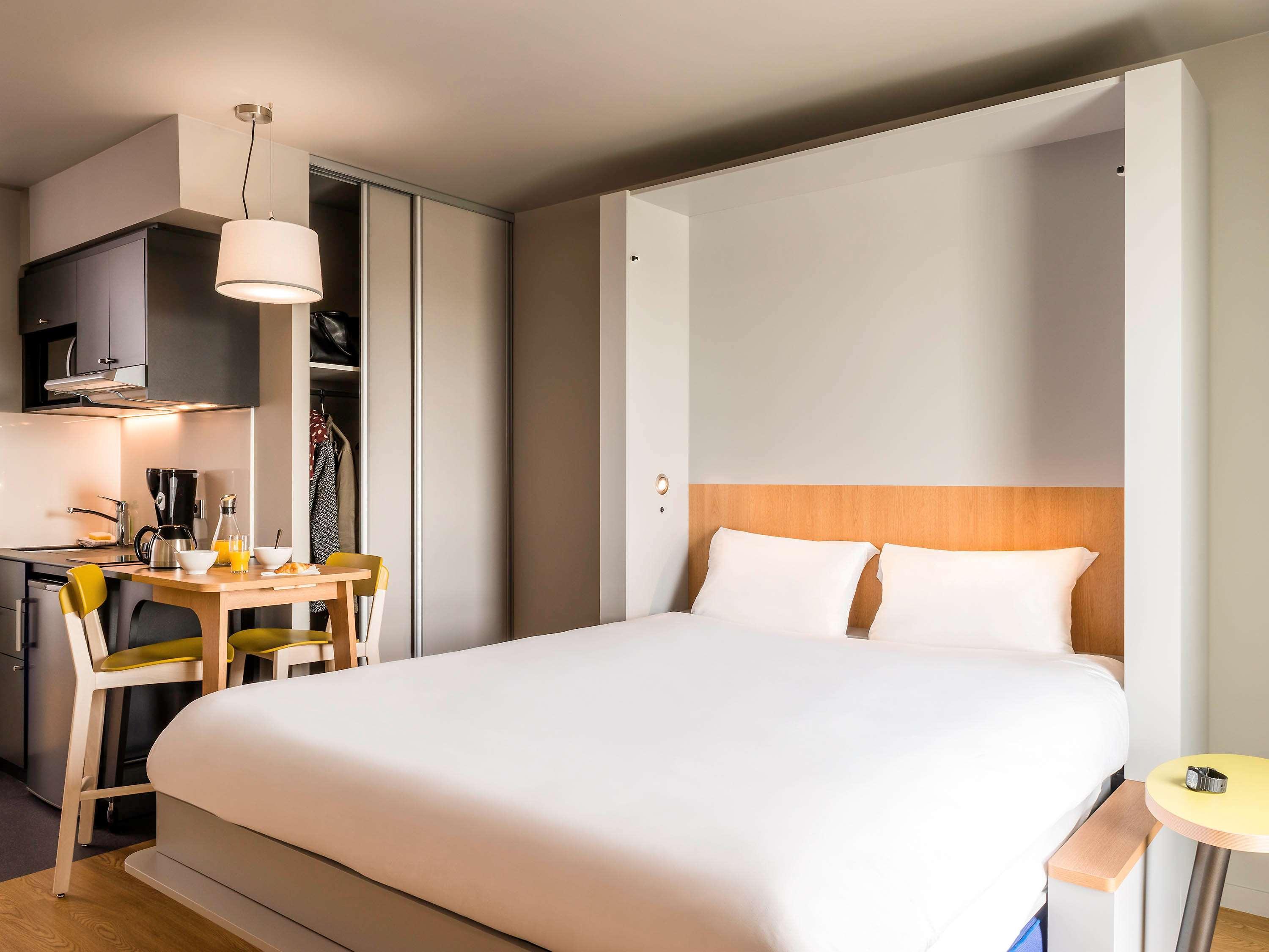 Aparthotel Adagio Access Colombes La Defense Exterior photo