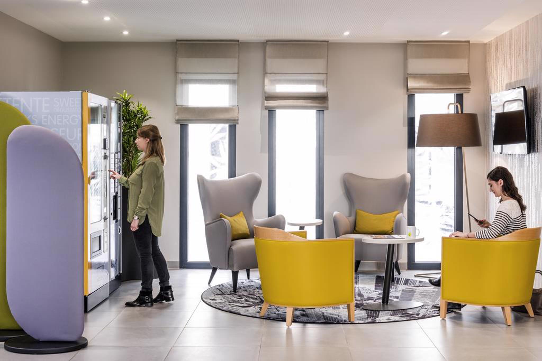 Aparthotel Adagio Access Colombes La Defense Exterior photo