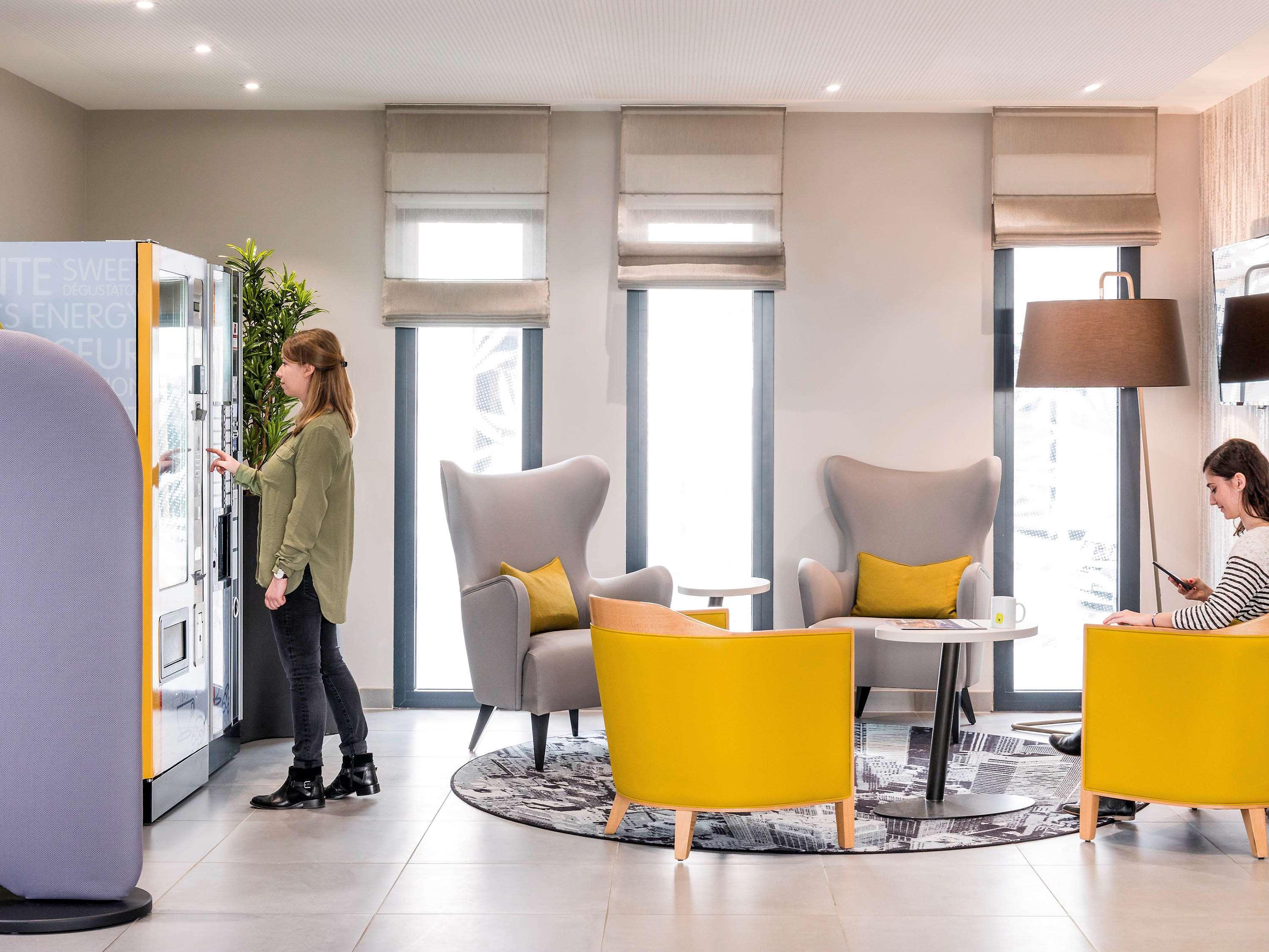 Aparthotel Adagio Access Colombes La Defense Exterior photo