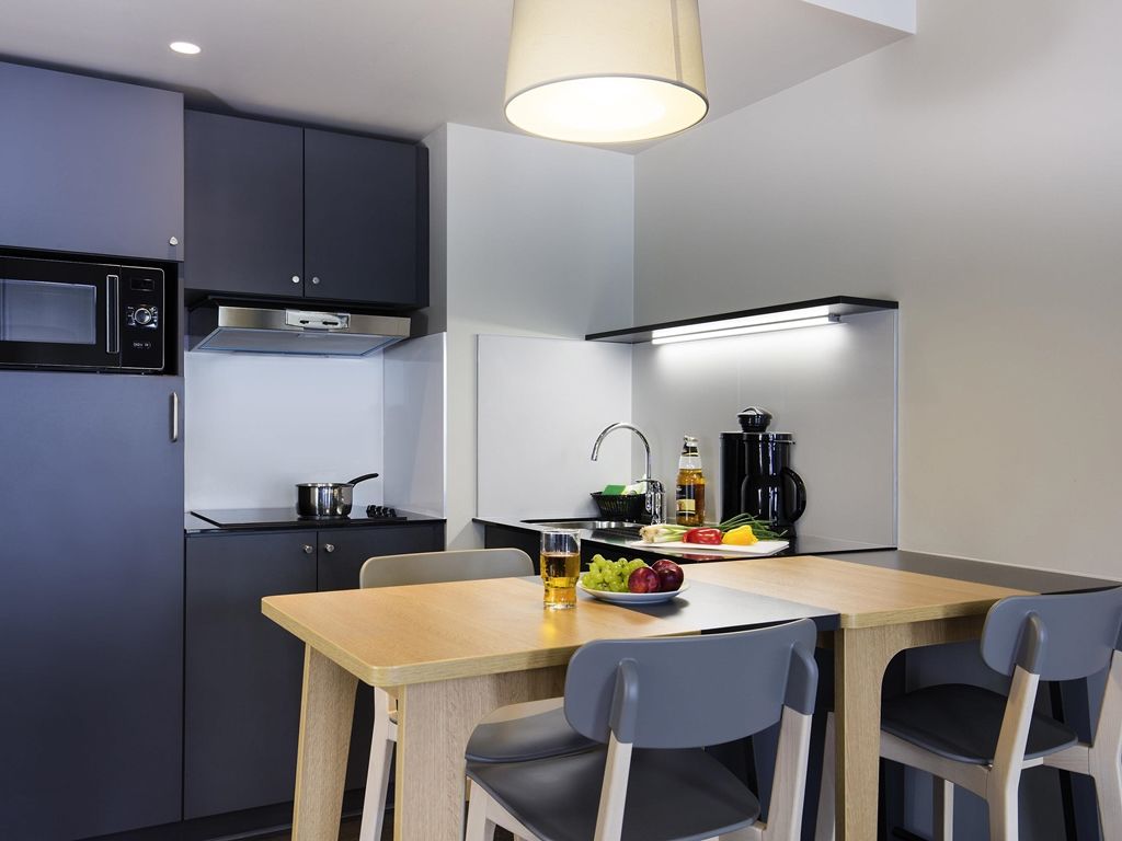 Aparthotel Adagio Access Colombes La Defense Room photo