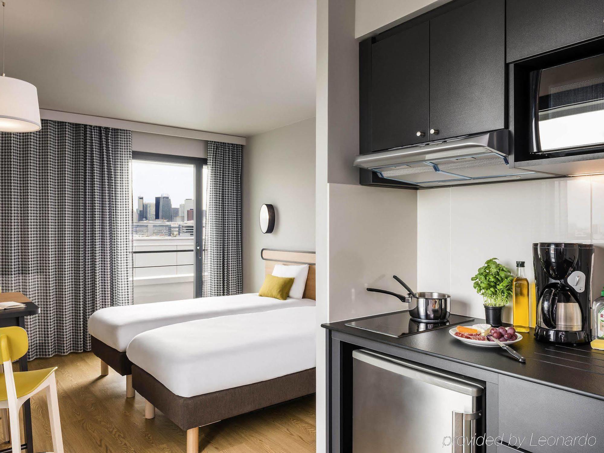 Aparthotel Adagio Access Colombes La Defense Exterior photo
