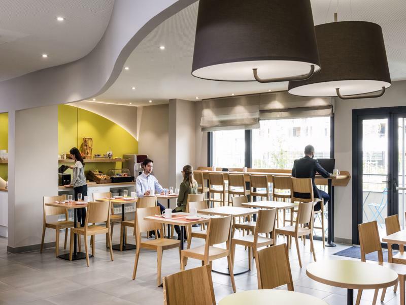 Aparthotel Adagio Access Colombes La Defense Exterior photo