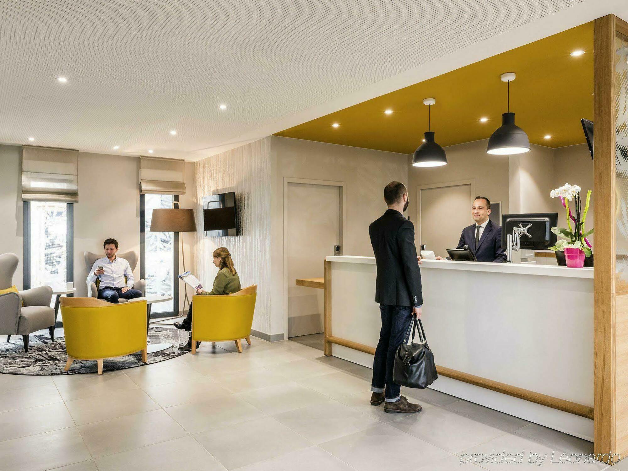 Aparthotel Adagio Access Colombes La Defense Exterior photo